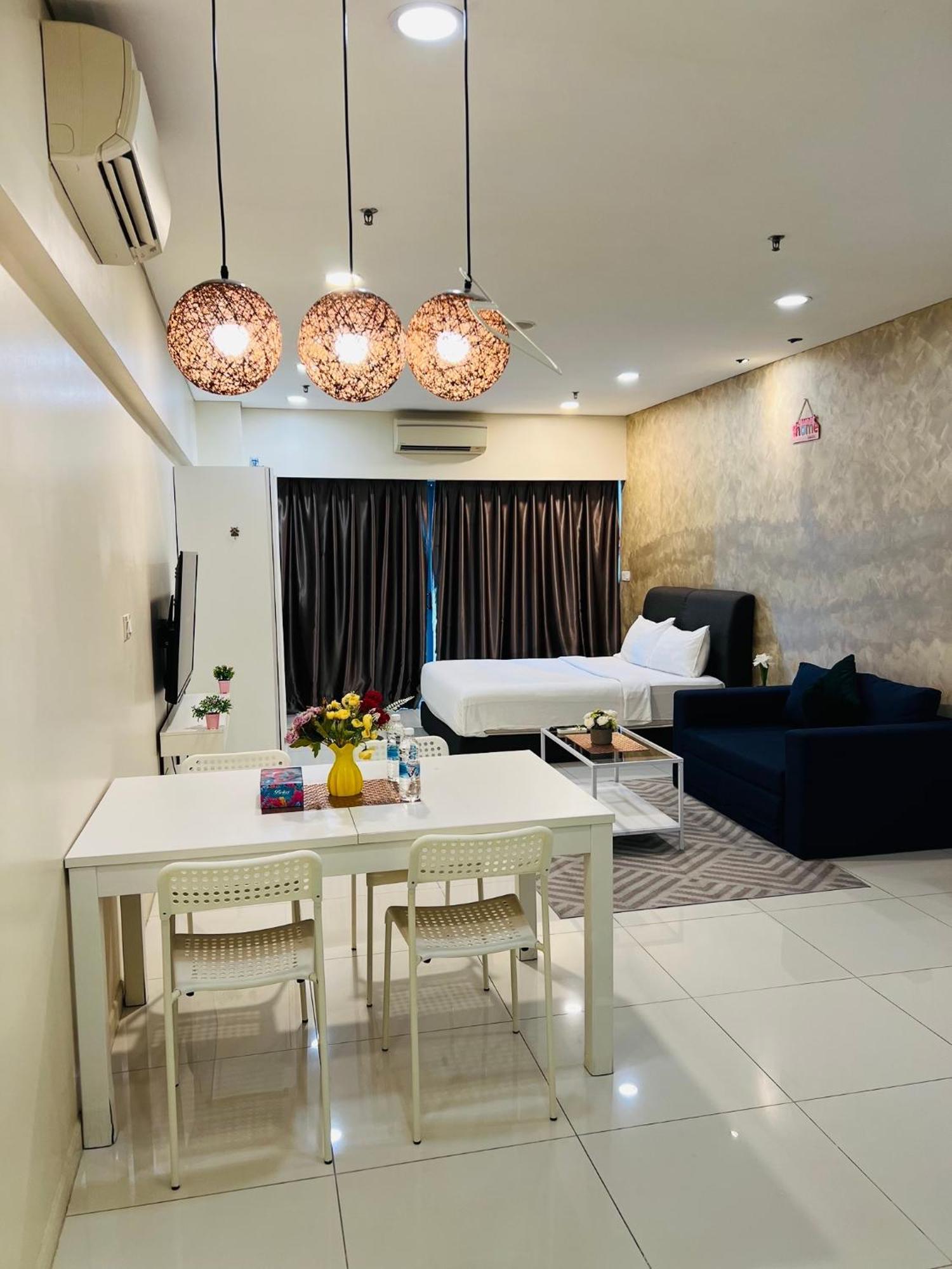 Summer Suites Klcc By Classy Куала-Лумпур Экстерьер фото